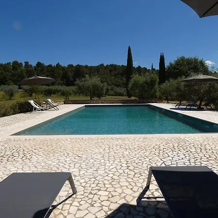 Scappo In Umbria, Casale Di Campagna * Vigne