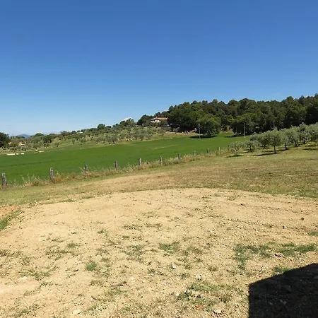 Scappo In Umbria, Casale Di Campagna